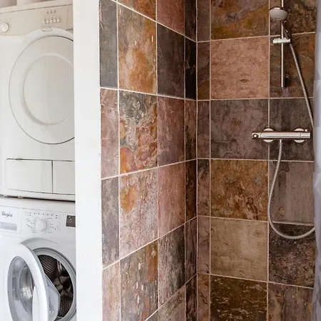 Architect Design With Nature's Touch In Forest